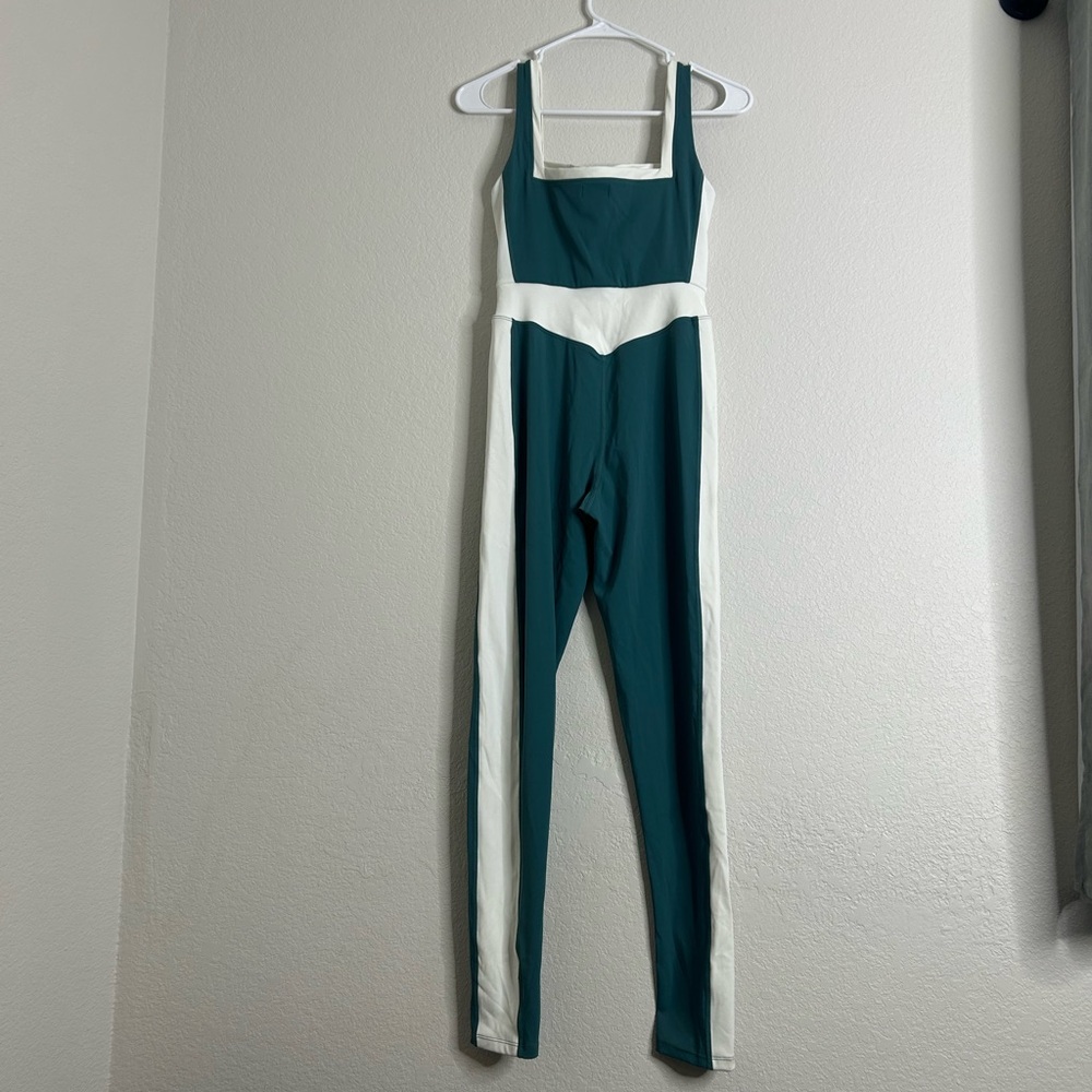 YLLW the label Able long bodysuit - Picture 12 of 14
